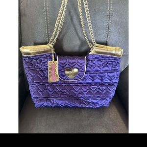 BETSEY JOHNSON- PURPLE SHOULDER BAG